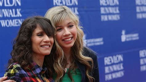 debra mccurdy|Jennette McCurdys mother Debra dies of breast cancer